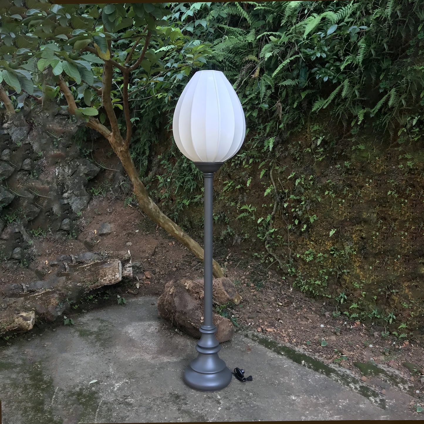 MM Lotus Floor Lamp