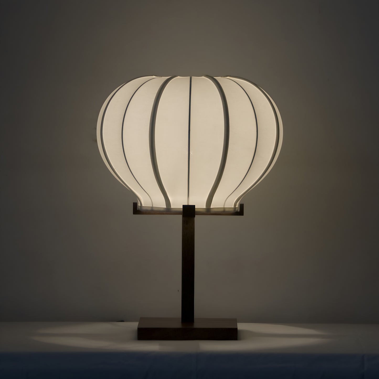 Pod Table Lamp