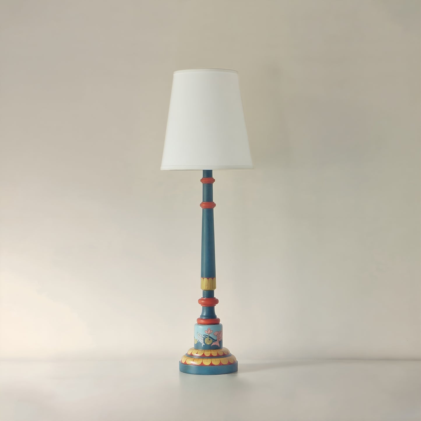 Traditional Tropical Tide Table Lamp